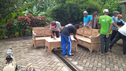 PELATIHAN FINISHING MEUBEL TAHUN 2018